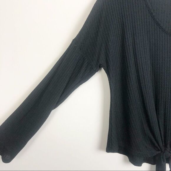 EXPRESS | Waffle Knit Black Long Sleeve Top Tie Front Scoopneck Women’s Large - Picture 3 of 9